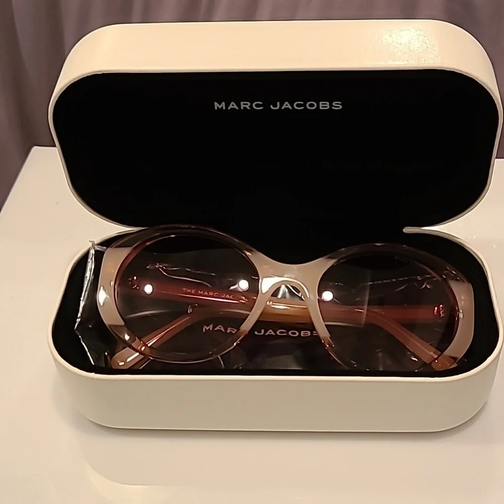 Marc Jacobs marc jacobs